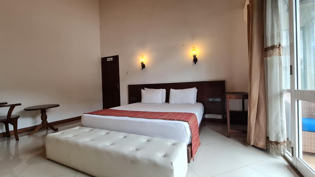 Quick Stop Inn Kandy Zewnętrze zdjęcie