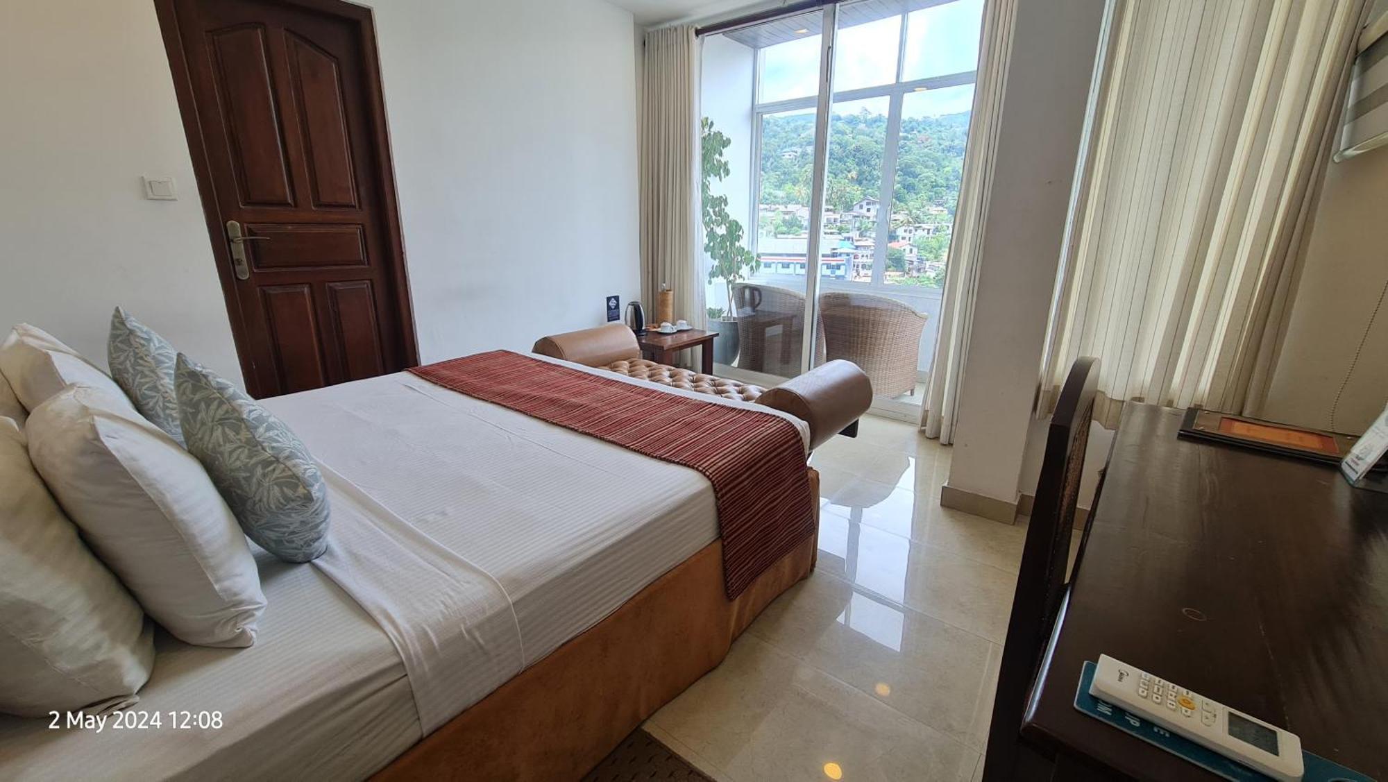 Quick Stop Inn Kandy Zewnętrze zdjęcie